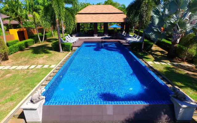 Naiharn Garden Resort & Spa