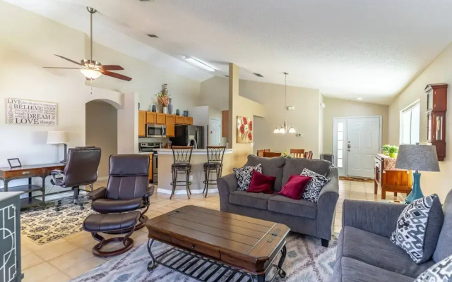 8538 Emerald Island