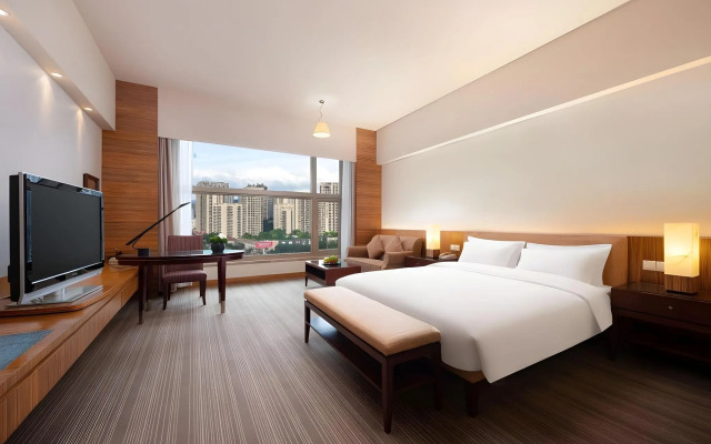 Parklane Hotel