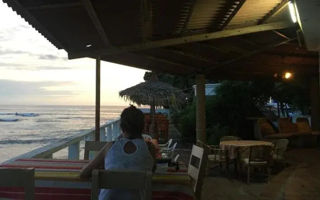 Bay View Hotel