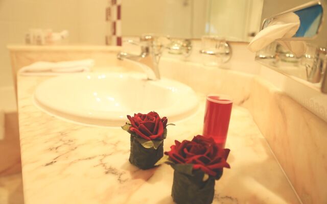 Regency Tunis Hotel