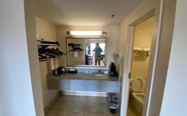 Motel 6 Oklahoma City, Ok – Fairgrounds West