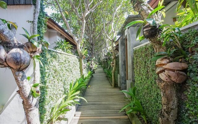 Alam Bidadari Seminyak Villas