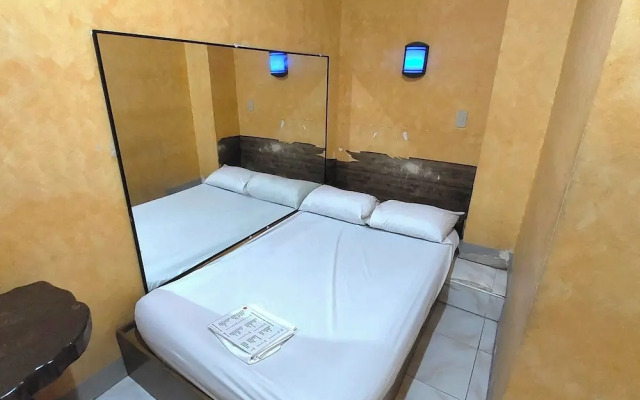 Mct Hotel