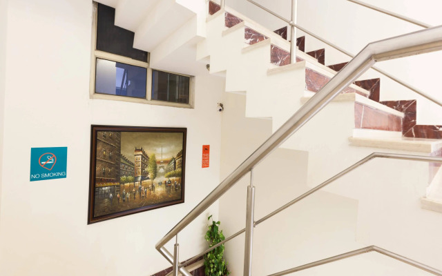 OYO 326 Hotel Shubhdeep Aashiyana