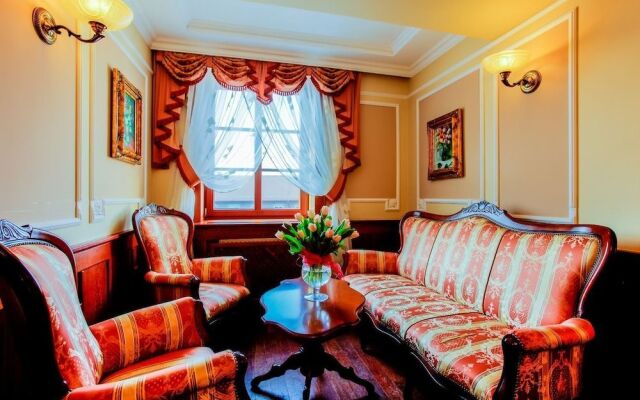 Hotel Palac Wisniewski