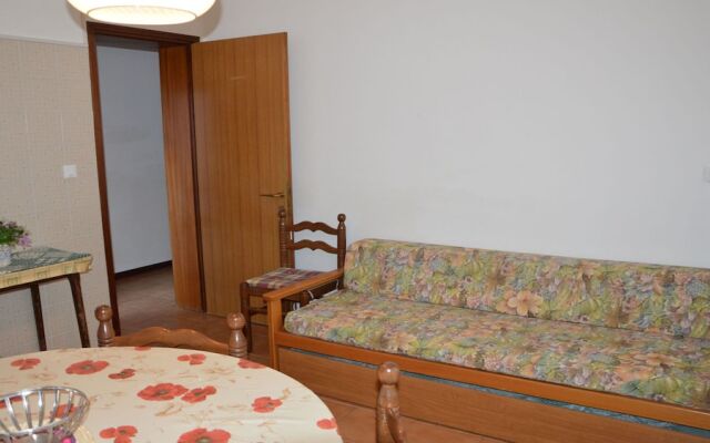 Homely Flat Close to the Beach