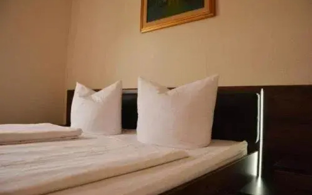 Hotel zum Ostpark
