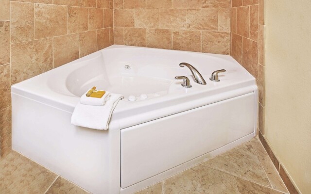 La Quinta Inn & Suites Dickinson