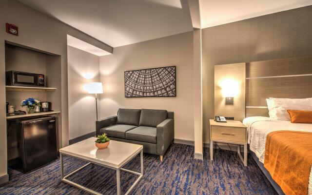 Best Western Plus Media Center Inn & Suites