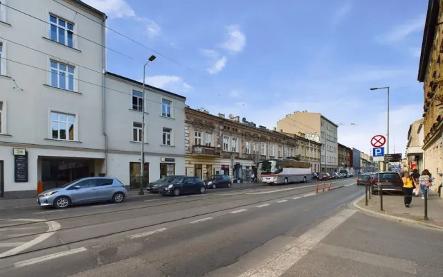 Wooden Cracow Studio by Renters