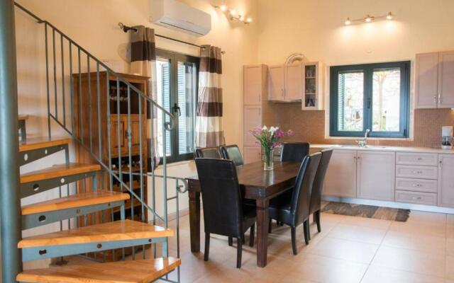 Villa Cretan View with Heated Swimming Pool