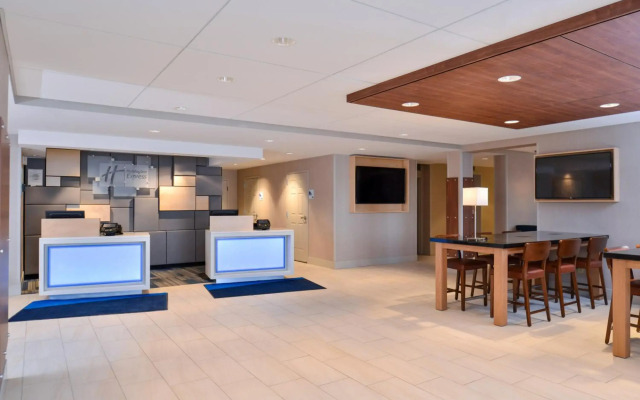 Holiday Inn Express Rochester - University Area by IHG