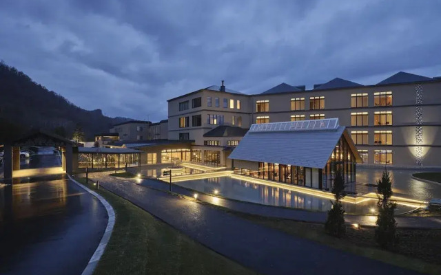 Lake Toya Tsuruga Resort Hikari no uta