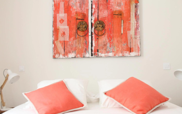 Blue Twenty Two - Espinho / Oporto Beach