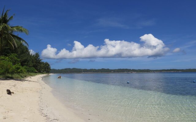 Hoga Dive Inn Wakatobi