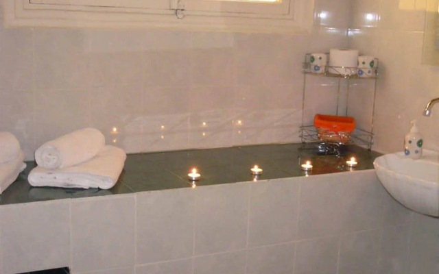 Atheaton Traditional Guesthouse
