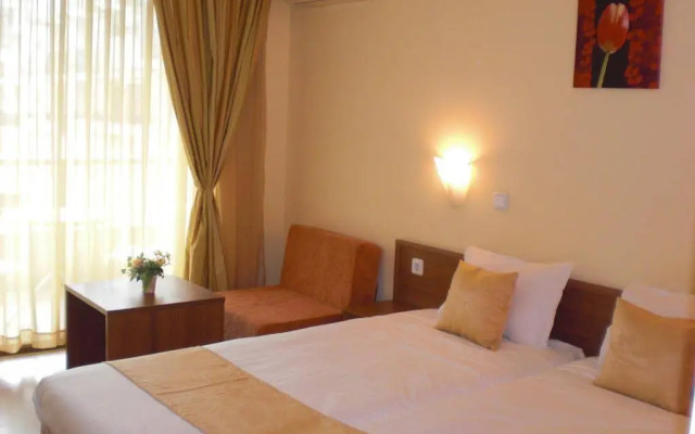 Tabanov Beach Hotel