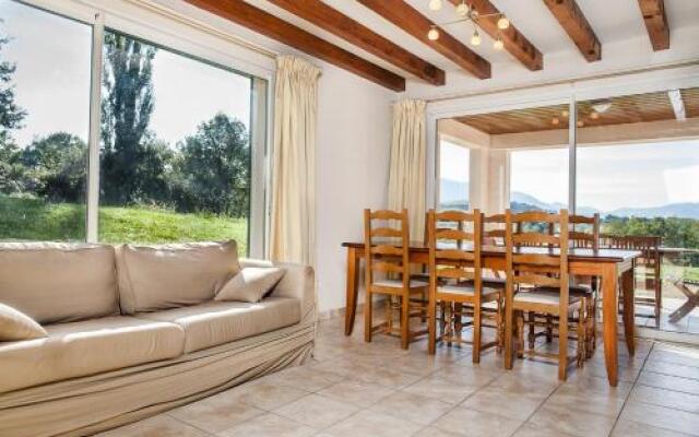 Domaine du Lac dHarrieta