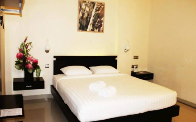 Guardian Family Hotel