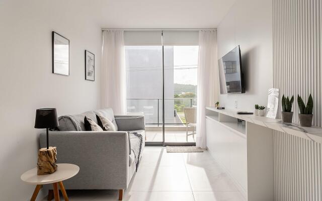 Rooftop com piscina em Jurerê Internacional #JA23