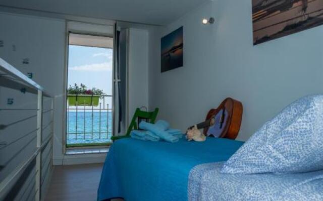 Joanna Sea Studio Flat
