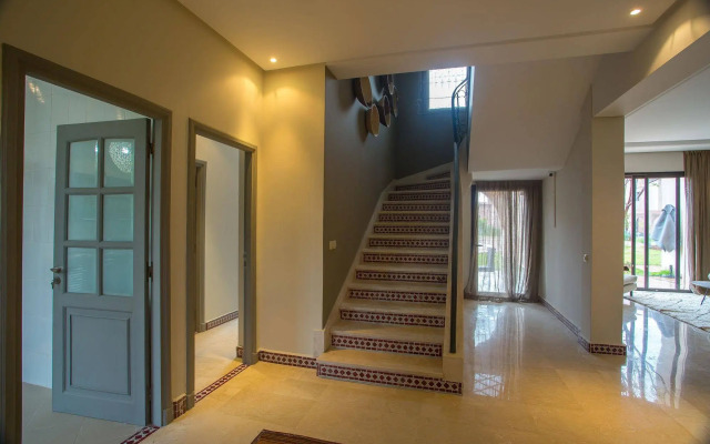 Malaya Suites & Villas