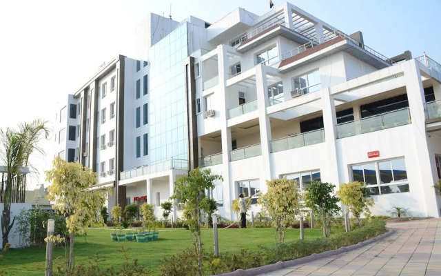 Vaishnavi Clarks Inn Buxar
