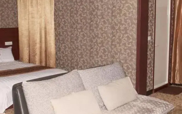 Tianhe Business Hotel