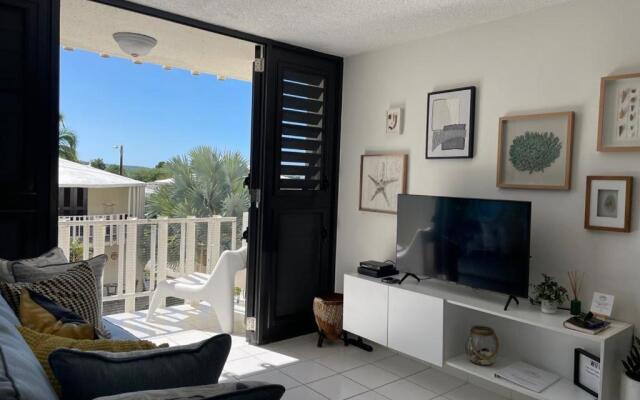 Boquerón Beach Apartment.- Guarionex 207