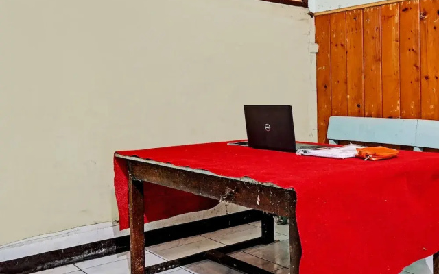OYO Life 92709 Kost Teras Cikapundung Syariah