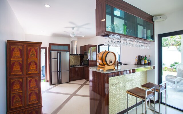Celine Villa