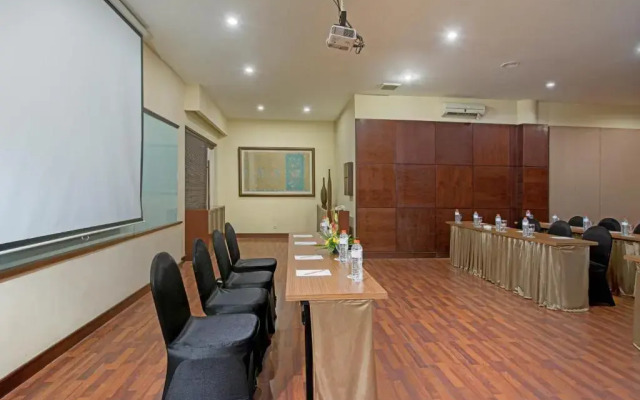 Whiz Prime Hotel Darmo Harapan Surabaya