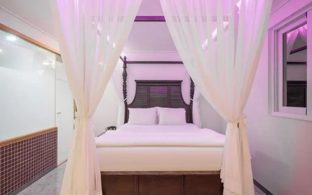 Savoy Hotel