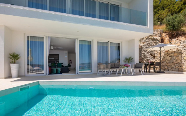 Villa Adria View with Heated Pool II