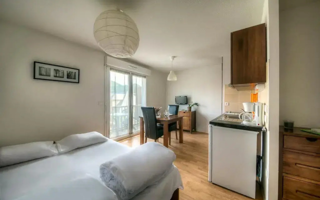 Comfort Aparthotel Lourdes L'Acacia