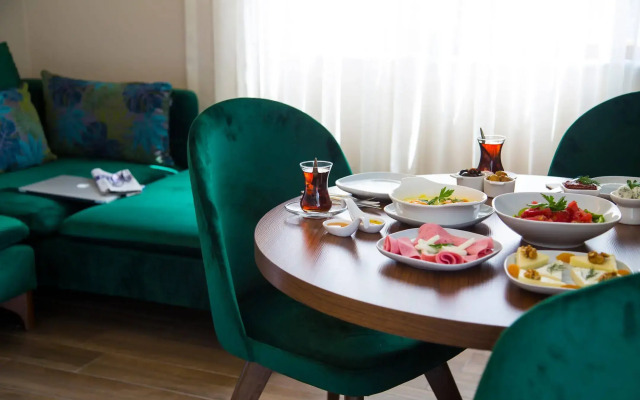 Maxuite Hotel in Home