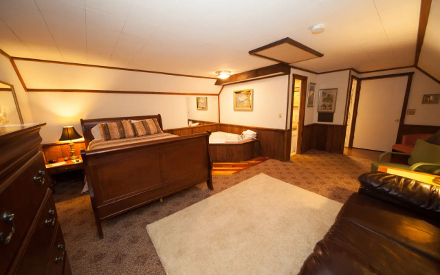 Log Cabin Lodge & Suites