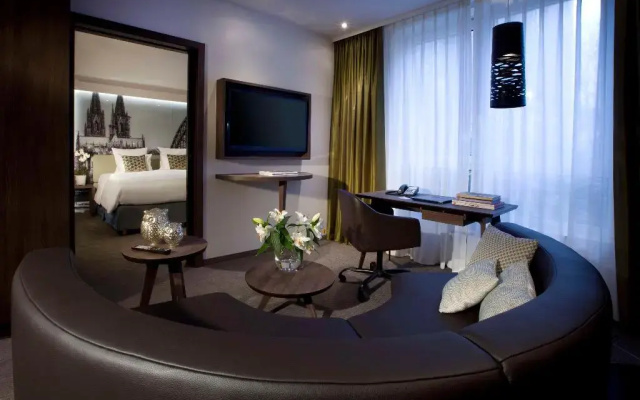 Lindner Hotel Cologne City Plaza, part of JdV by Hyatt