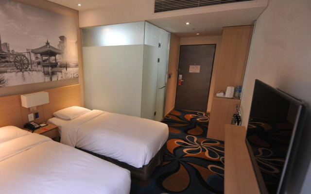 GLAD Gangnam COEX Center