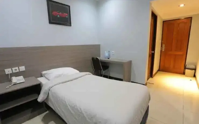 Hotel Makmur