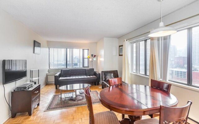 Spacious 1 BR Apartment of Downtown Toronto II