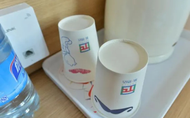 Pai Hotel Beijing Shijing Mountain Bajiao Amusement Park Subway Station