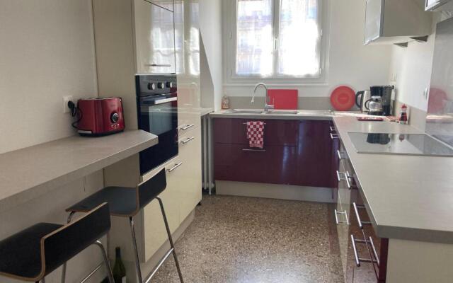 Appartement 85 m2 centre-ville entièrement rénové