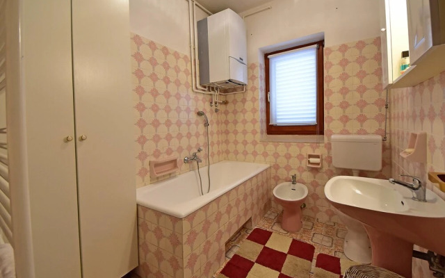 Egulja Jadranovo in Jadranovo