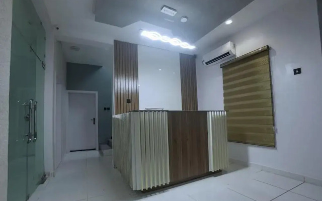 3H Villas Hotel & Luxury Apartment