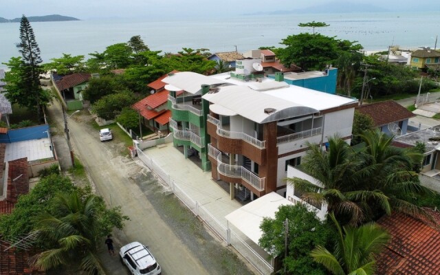 Olho D'Água Residence