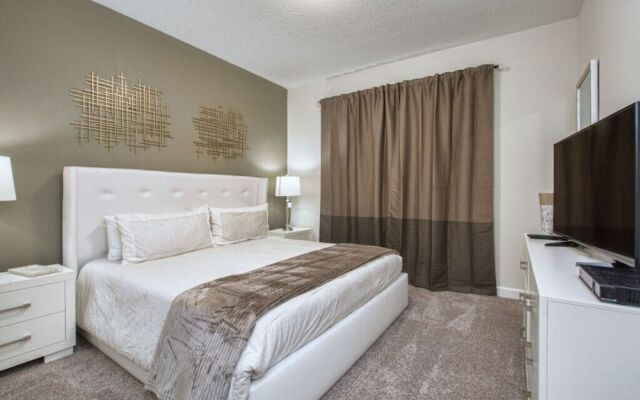 4712sh - Storey Lake 6 Bedroom Villa