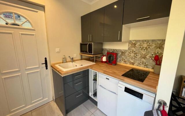 Appartement au calme dans un espace arboré