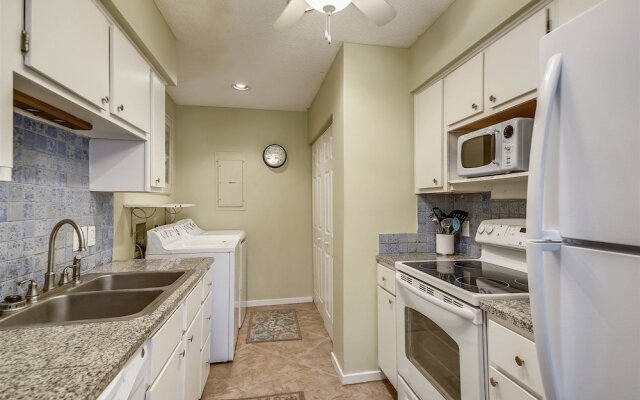 2314 Racquet Club Villa